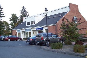 2 Town Center - Cheshire, CT -- Click to view larger image